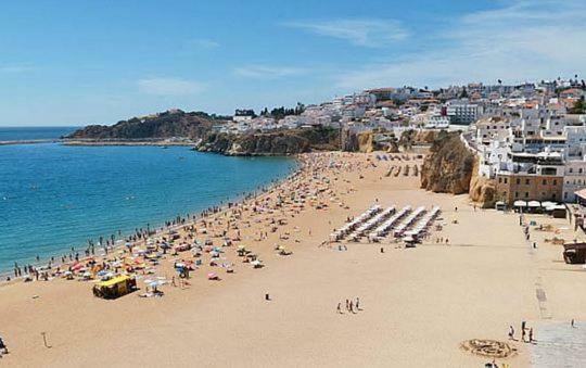 Edificio Albufeira 406 Lägenhet Exteriör bild